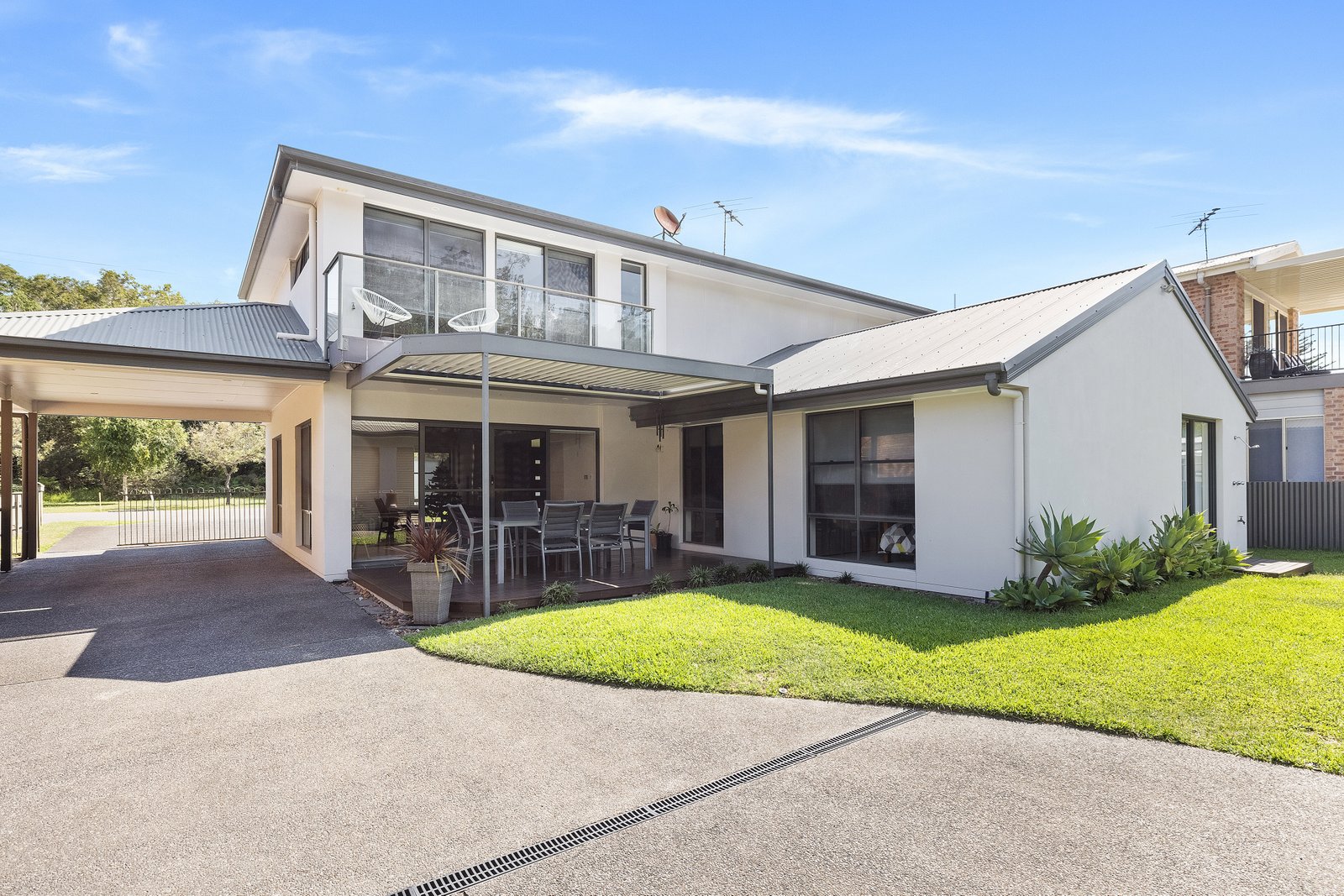 21 Taylor Road TAYLORS BEACH 2