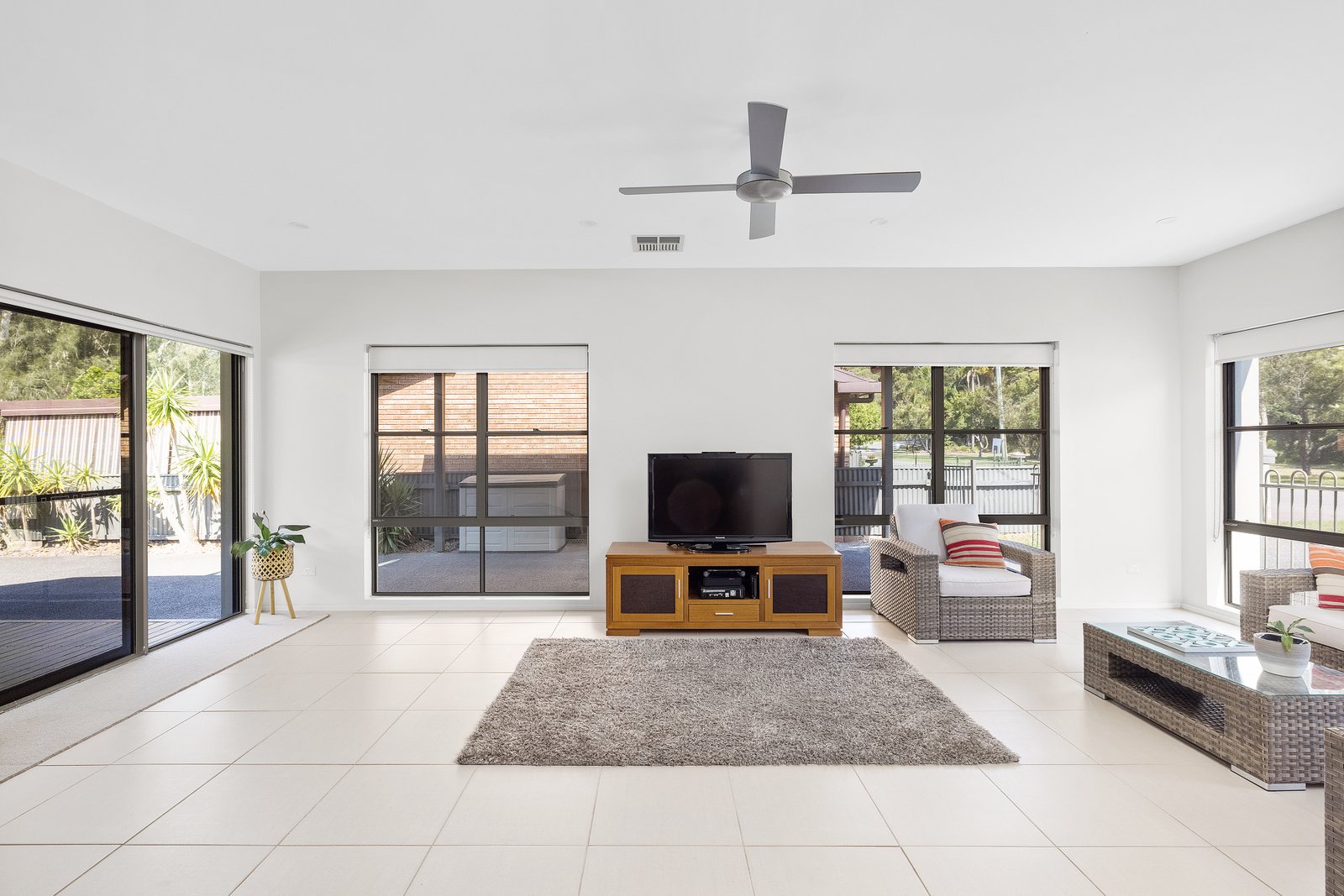 21 Taylor Road TAYLORS BEACH 4