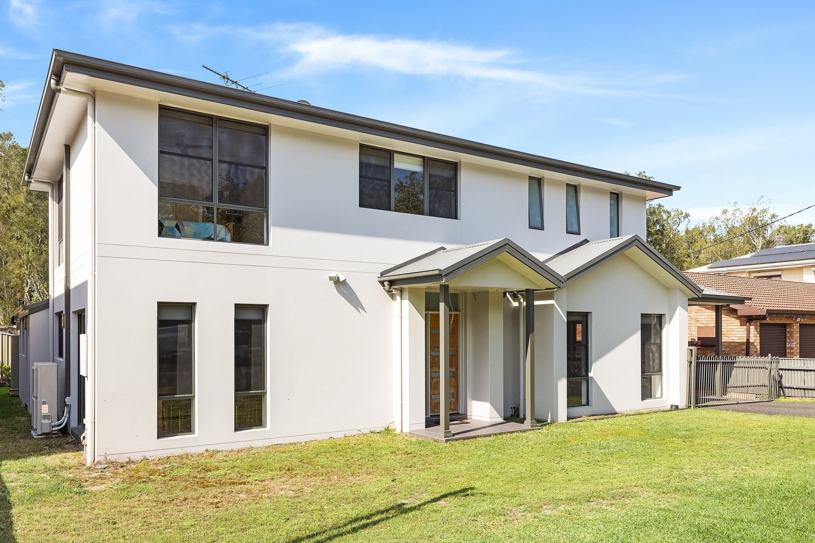 21 Taylor Road TAYLORS BEACH 19