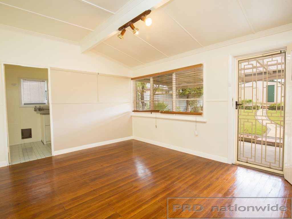 21 Tenambit Street EAST MAITLAND 10
