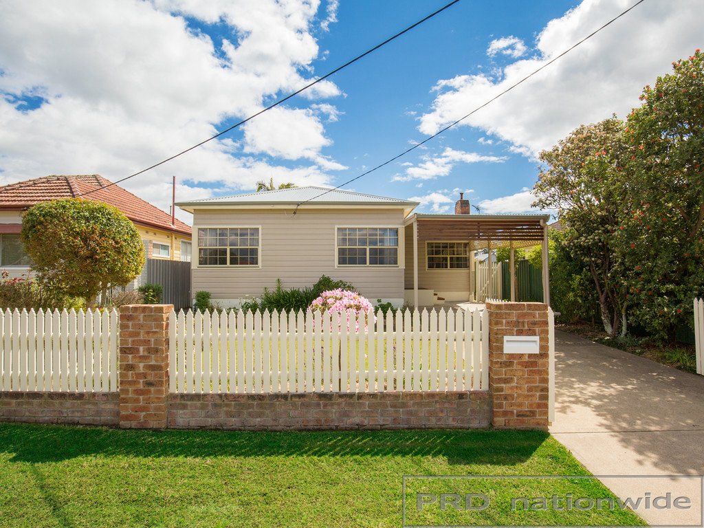 21 Tenambit Street EAST MAITLAND 17