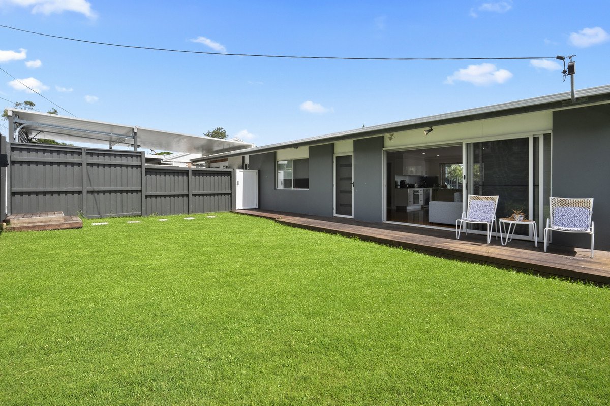 21 Timbertop Mead  Burleigh Heads 6