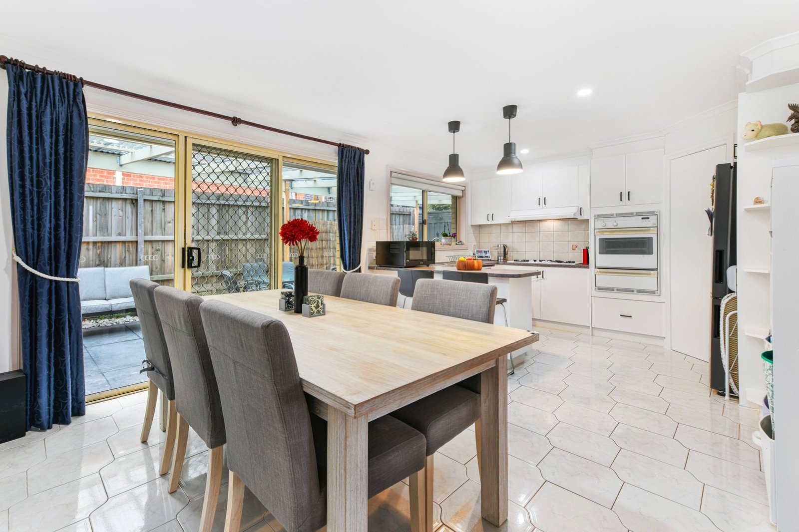 Gallery: 2/1 Timmings Street