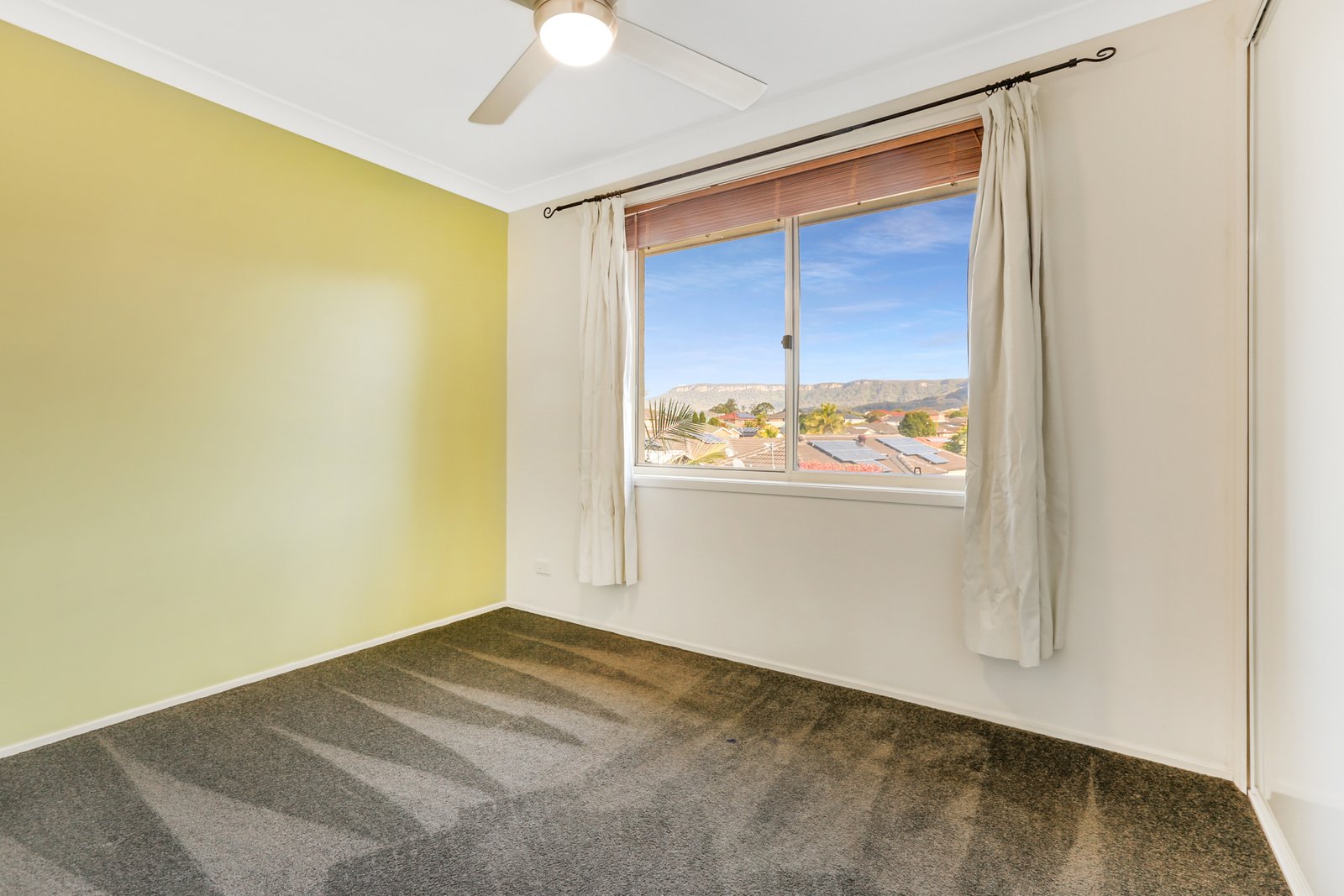 21 Timms Pl  HORSLEY 9