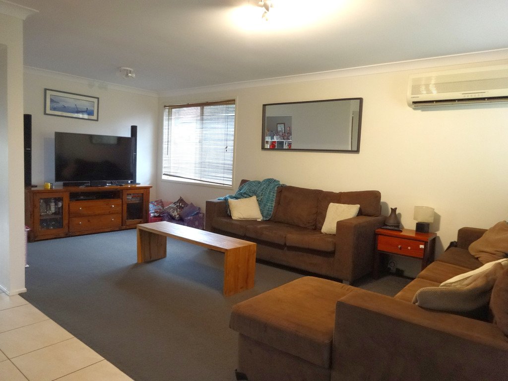 21 Timms Pl  HORSLEY 3