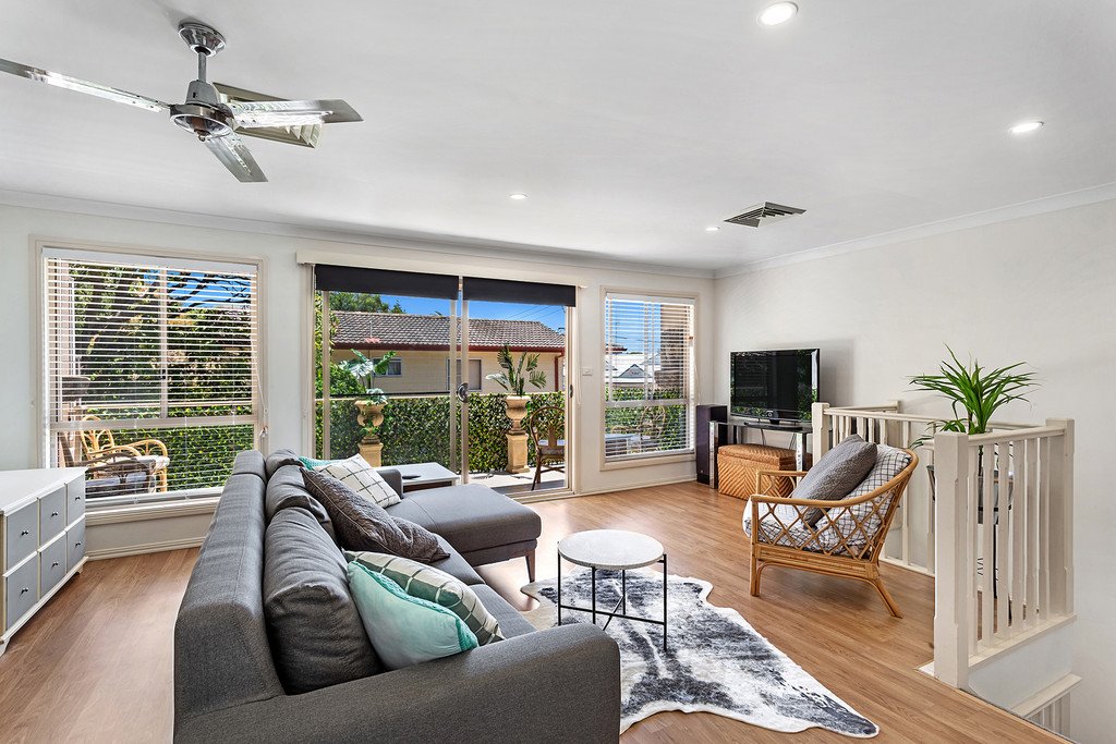 2/1 Tomaree Street NELSON BAY 3