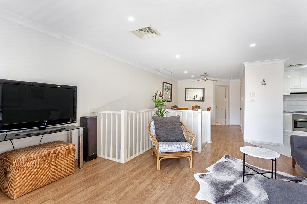 2/1 Tomaree Street NELSON BAY 8