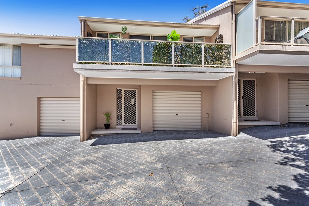 2/1 Tomaree Street NELSON BAY 18