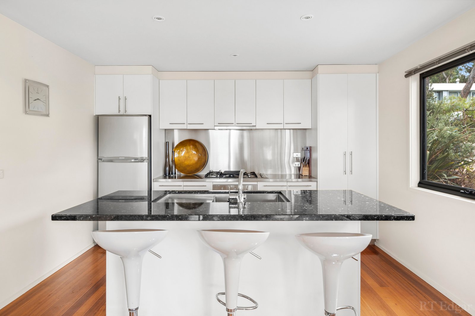 Real Estate and Property in 21 Toorak Terrace, Lorne, VIC