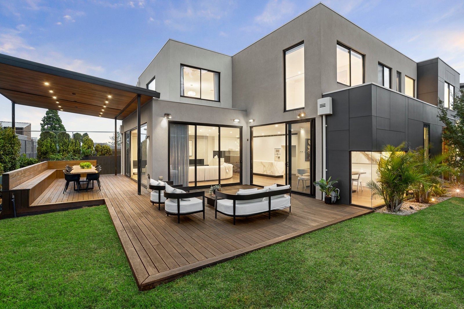 2/1 Tower Place, Hawthorn East, 3123