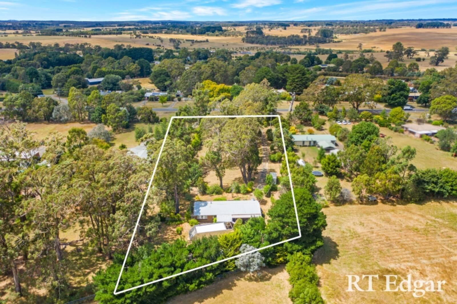 Real Estate and Property in 21 Trentham Road, Tylden, VIC