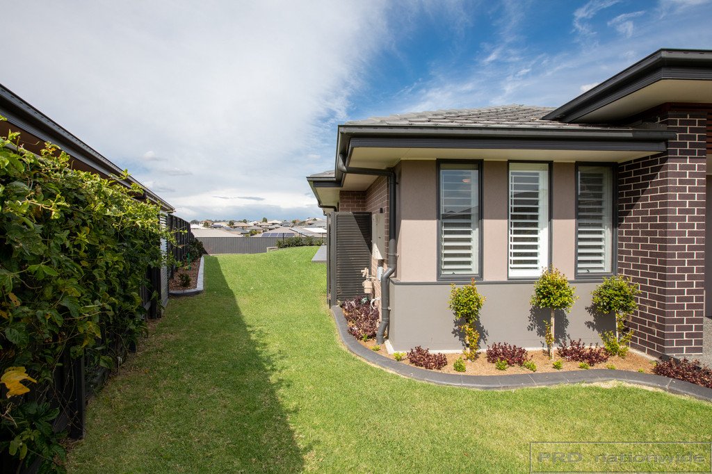21 Triller Street ABERGLASSLYN 2