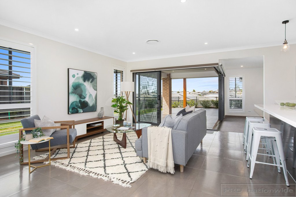 21 Triller Street ABERGLASSLYN 11