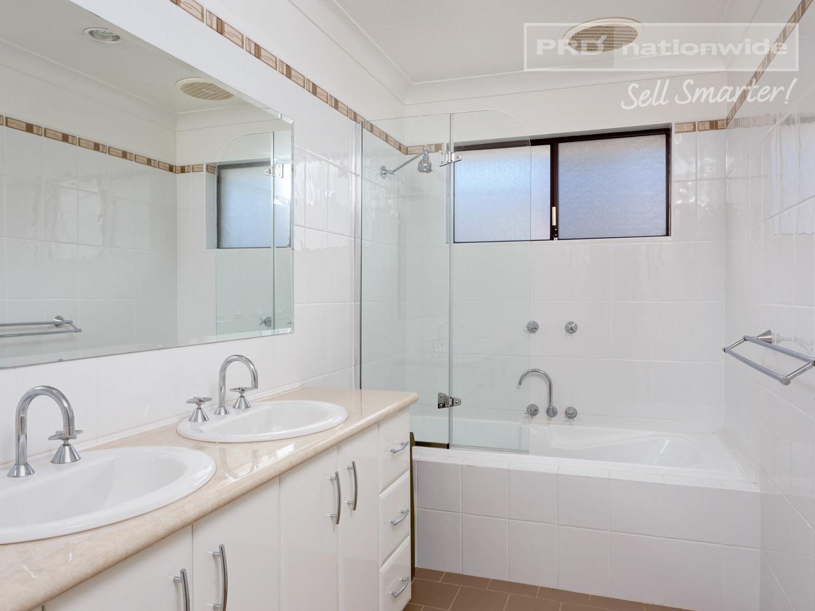 21 Truman Avenue TOLLAND 8