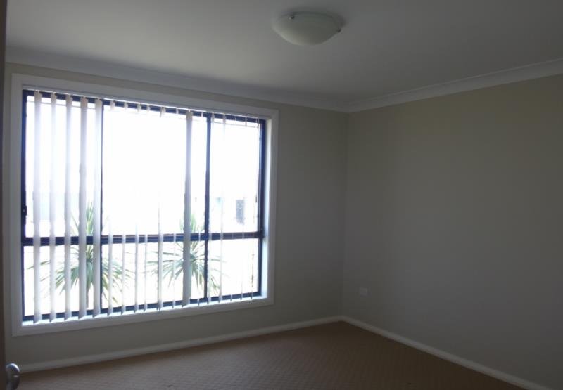 21 Tulipwood Crescent TAMWORTH 6