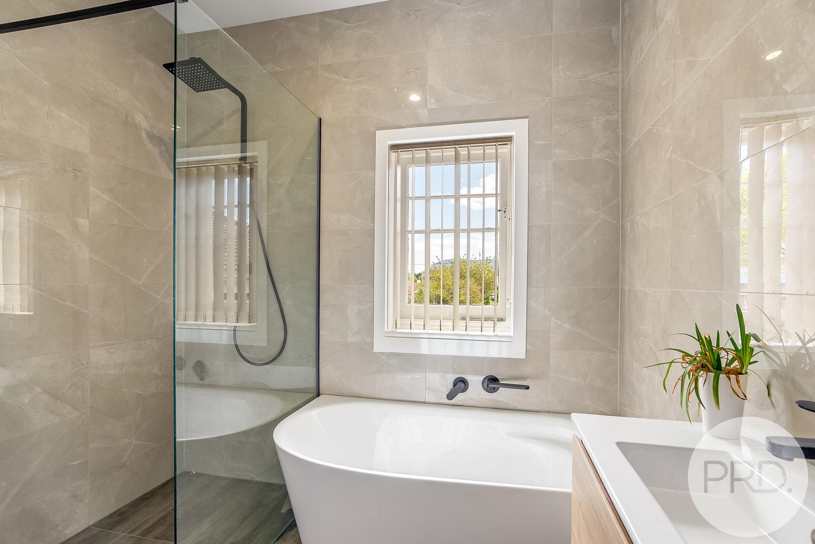 21 Valentine Street NEW TOWN 9