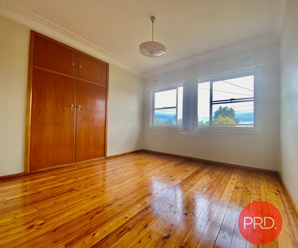 21 Valmay Avenue PICNIC POINT 6