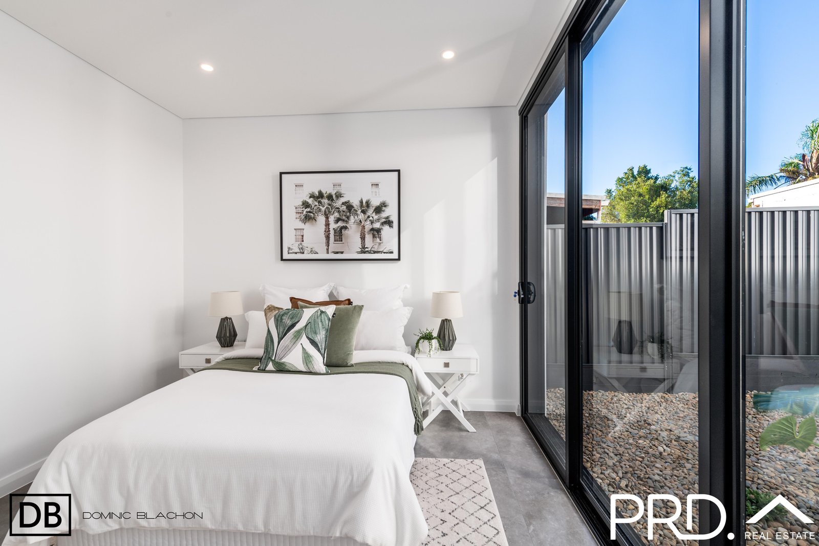 21 Valmay Avenue PICNIC POINT 5