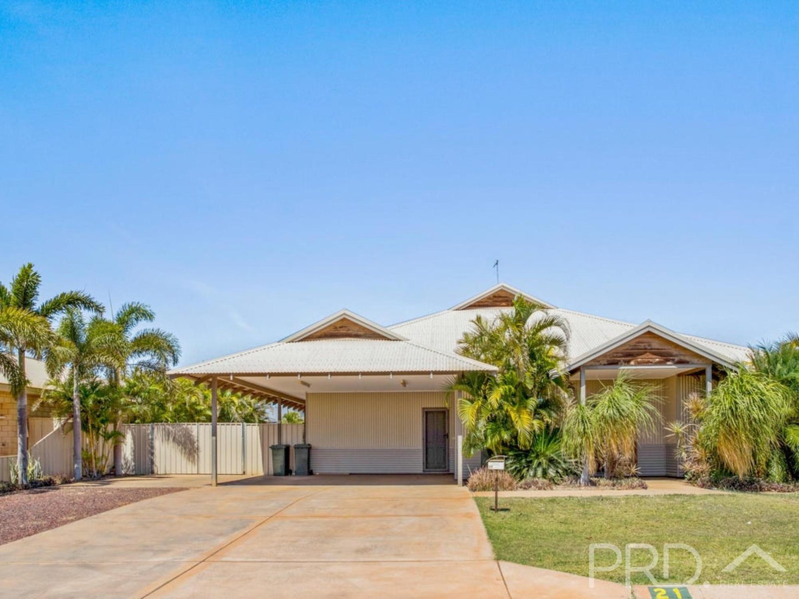 21 Walkington Circle MILLARS WELL 6