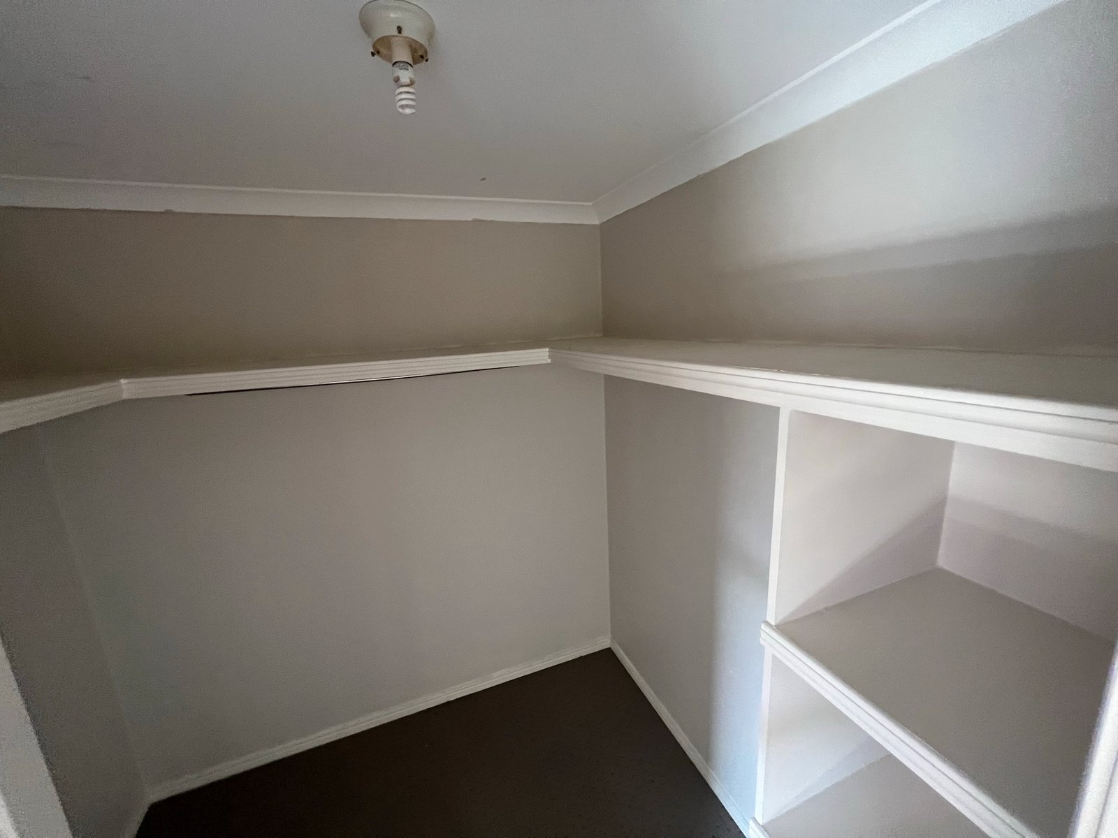 21 WARATAH Crescent TANNUM SANDS 10