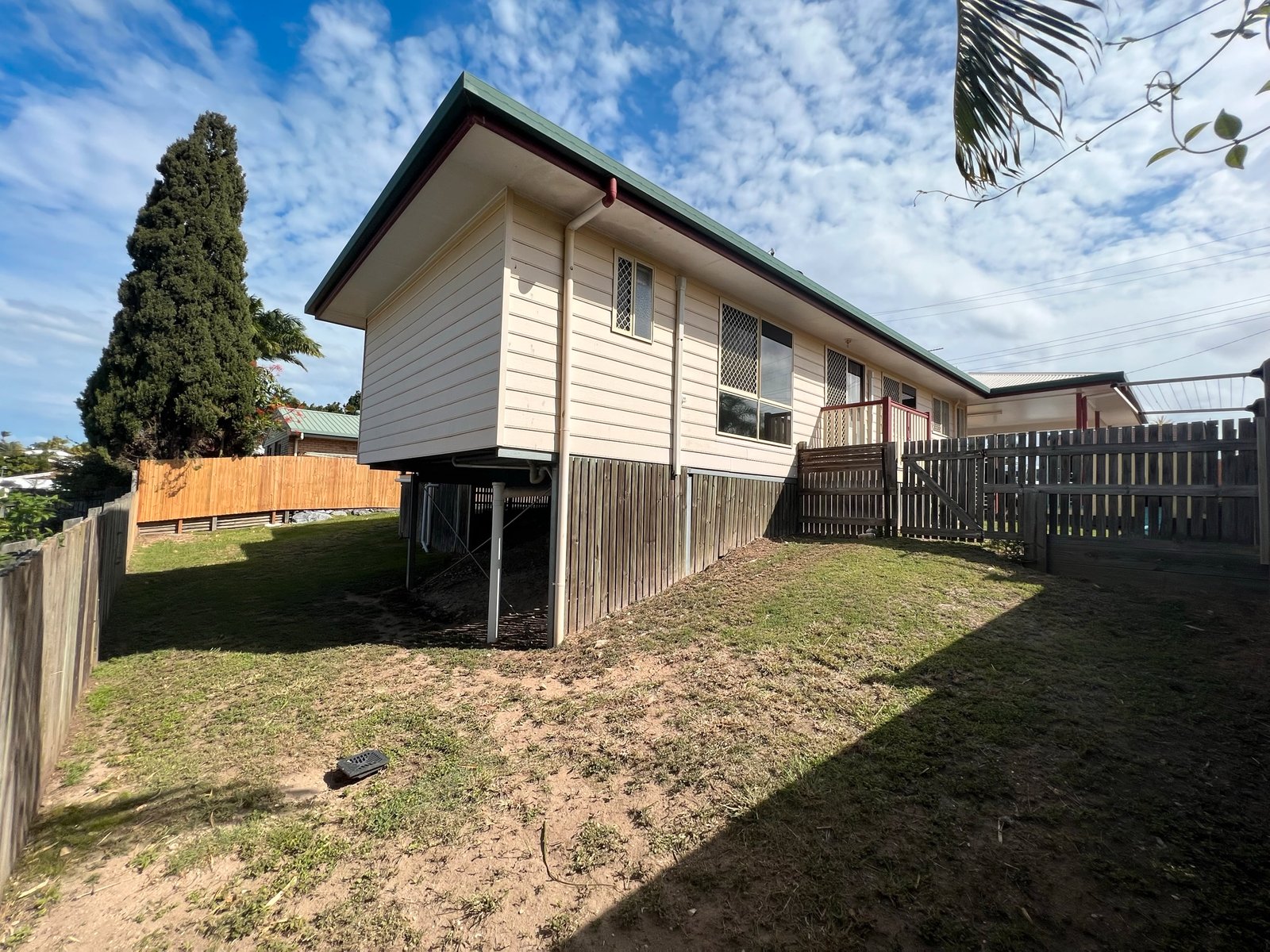 21 WARATAH Crescent TANNUM SANDS 17