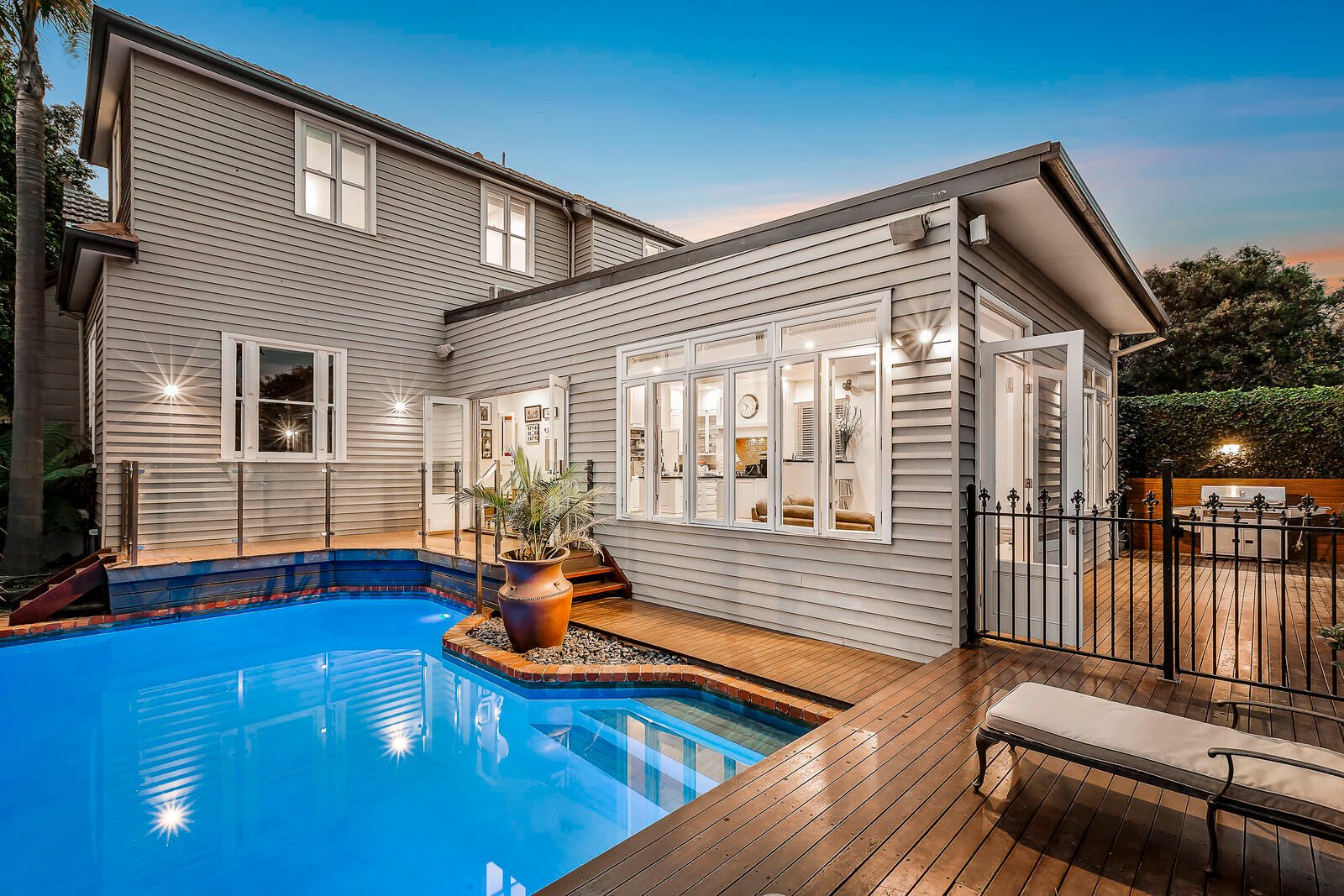 Real Estate and Property in 21 Warrigal Road, Surrey Hills, VIC