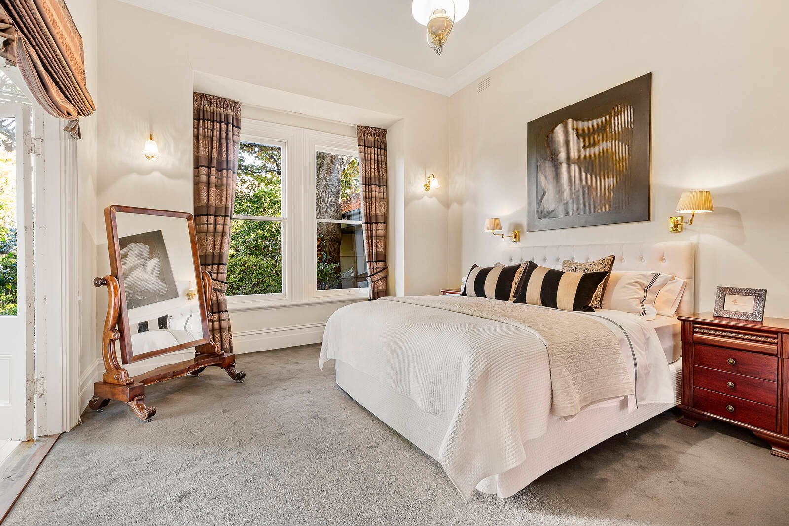 Real Estate and Property in 21 Warrigal Road, Surrey Hills, VIC