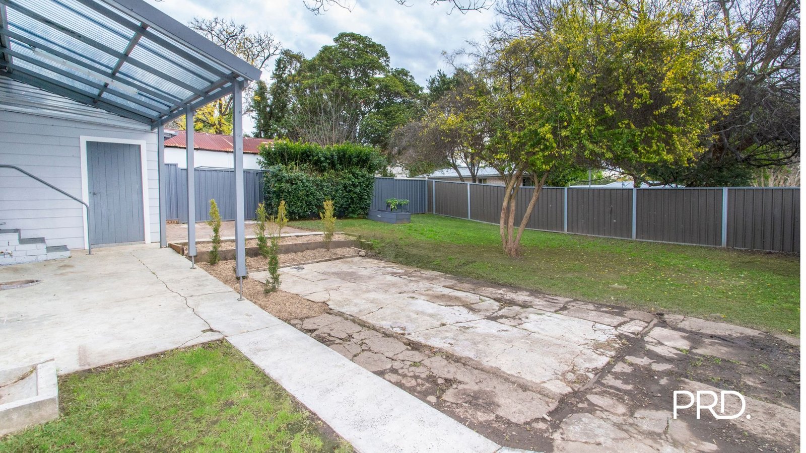 21 Warwick St  Penrith 12