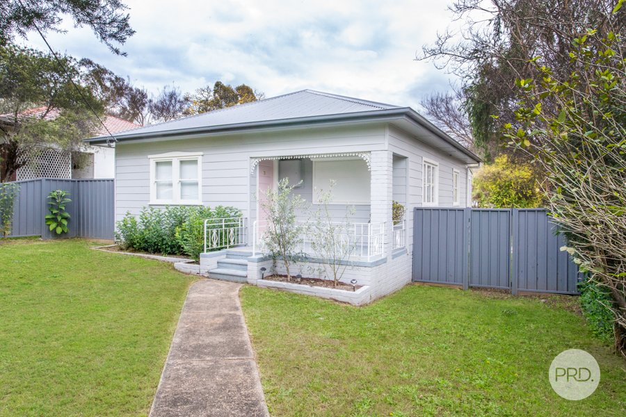 21 Warwick Street PENRITH 1