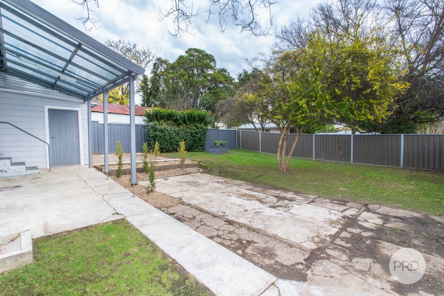 21 Warwick Street PENRITH 2