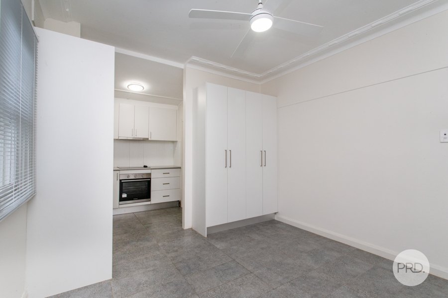 21 Warwick Street PENRITH 8