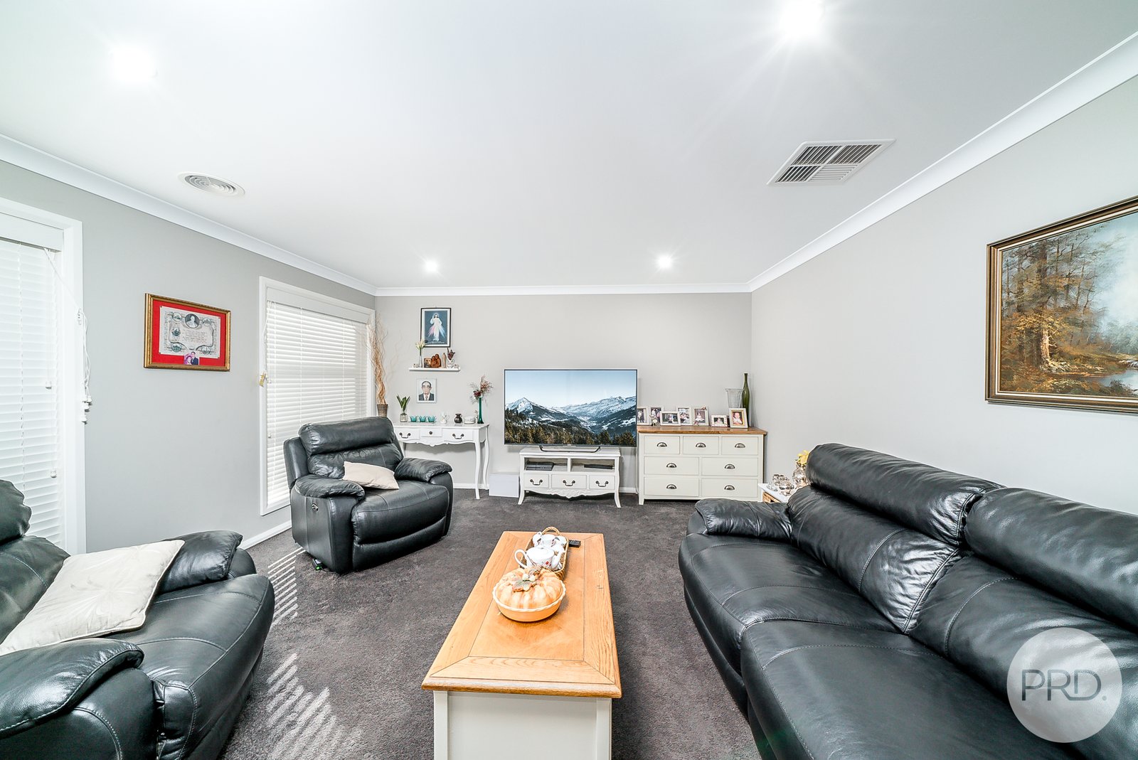 21 Waterhouse Avenue LLOYD 2