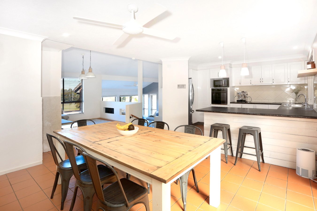 21 Watford Crescent MOLENDINAR 7