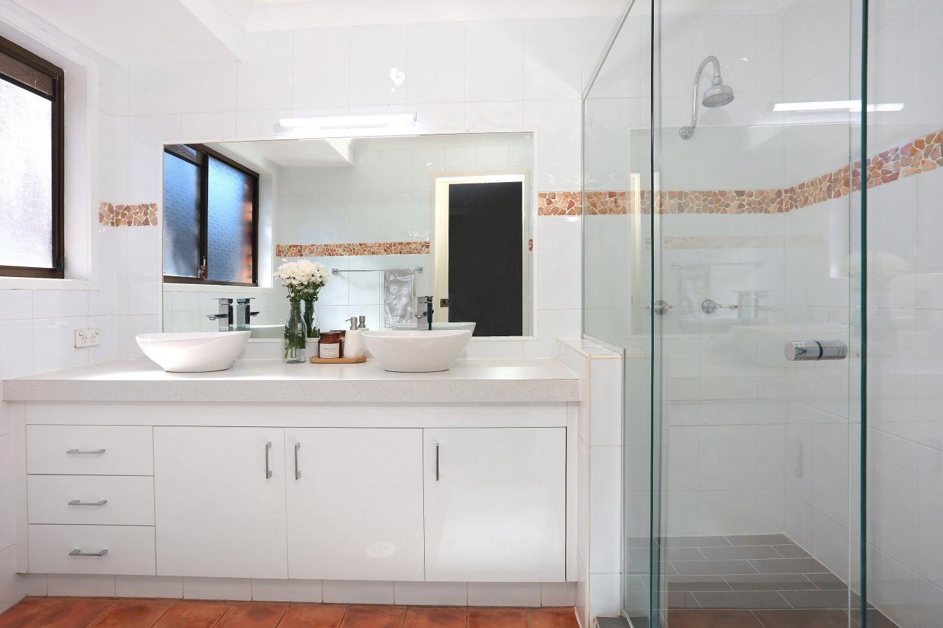 21 Watford Crescent MOLENDINAR 12