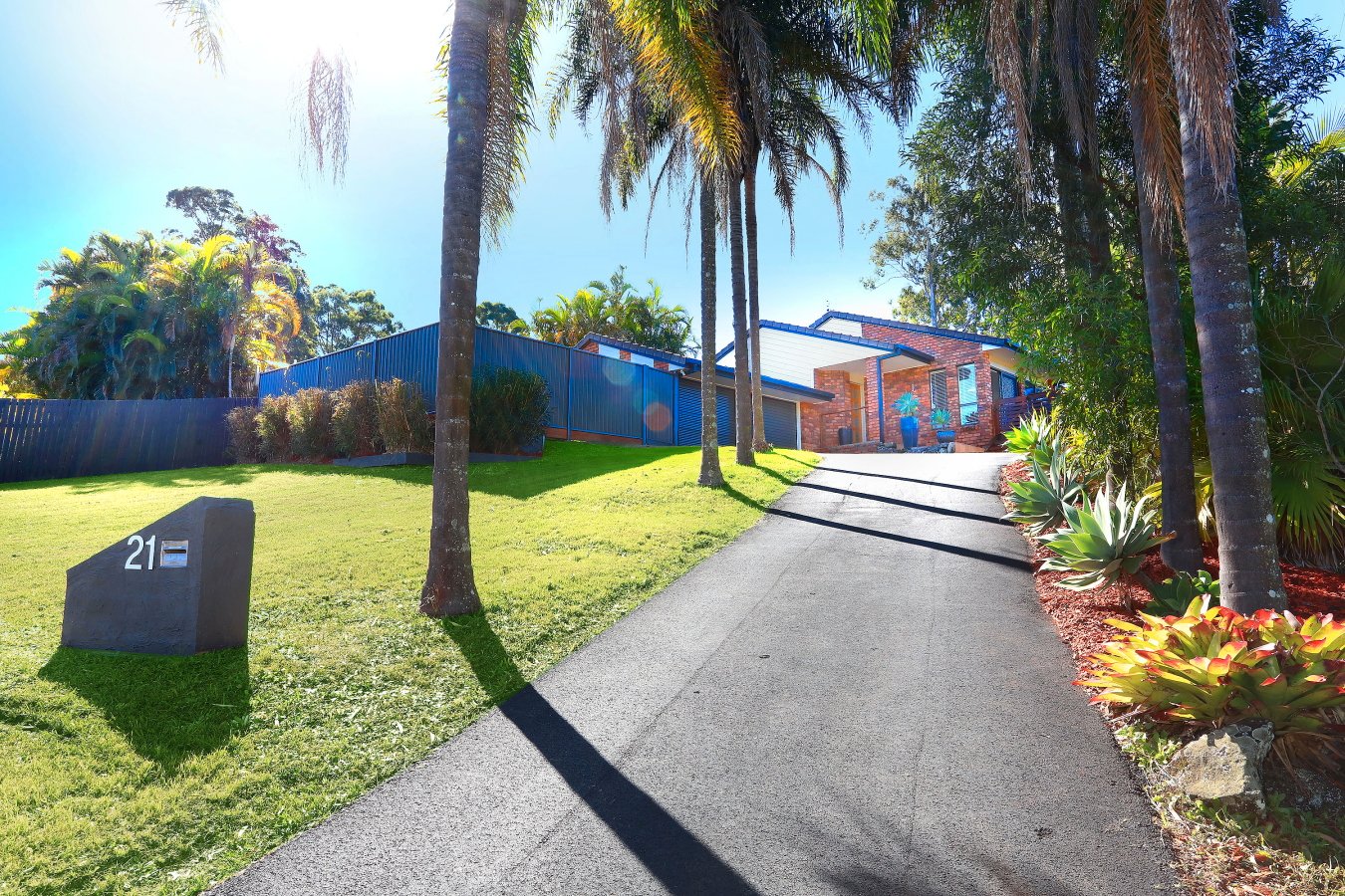 21 Watford Crescent MOLENDINAR 19