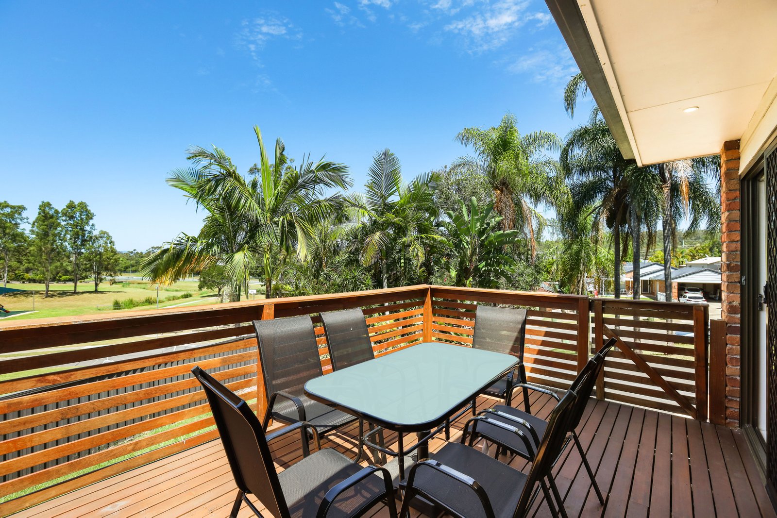 21 Watford Crescent MOLENDINAR 13