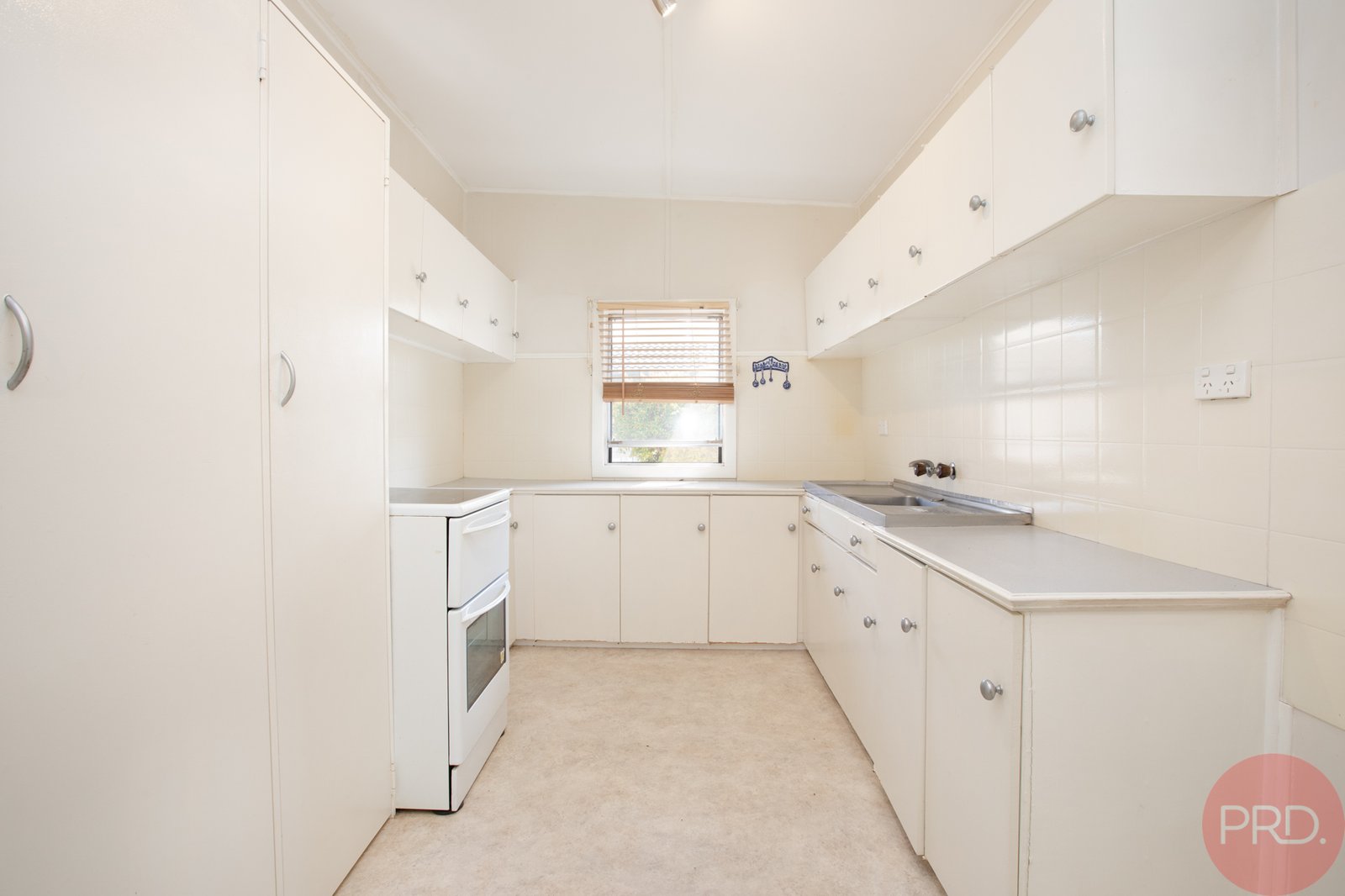 21 Whitburn Street GRETA 13