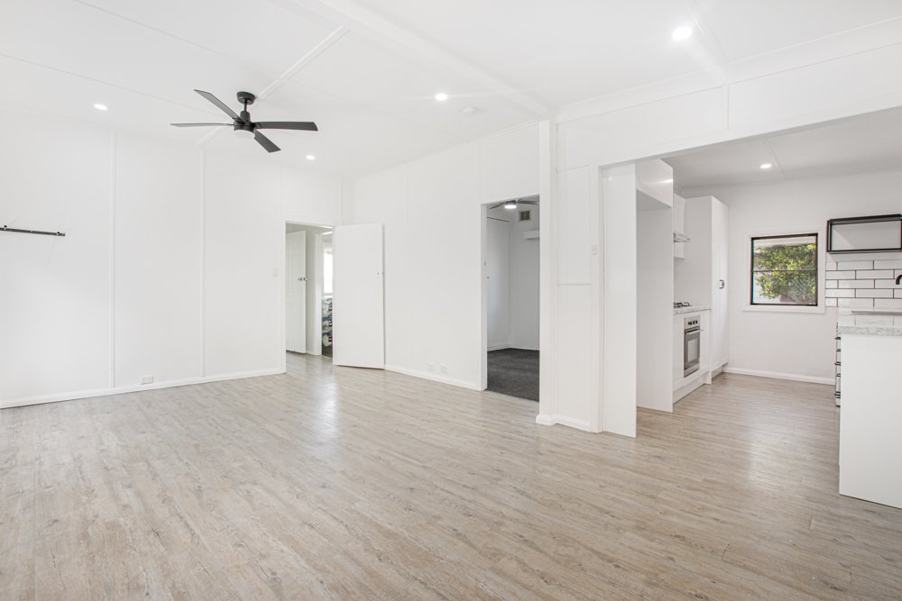 21 Whitburn Street GRETA 3