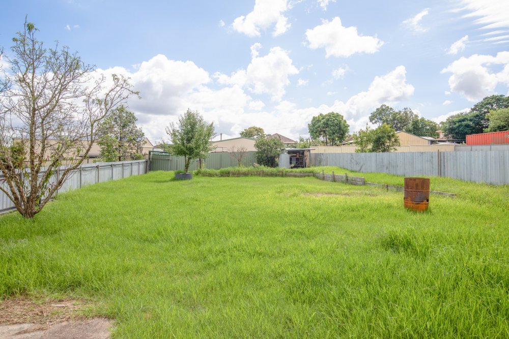 21 Whitburn Street GRETA 6