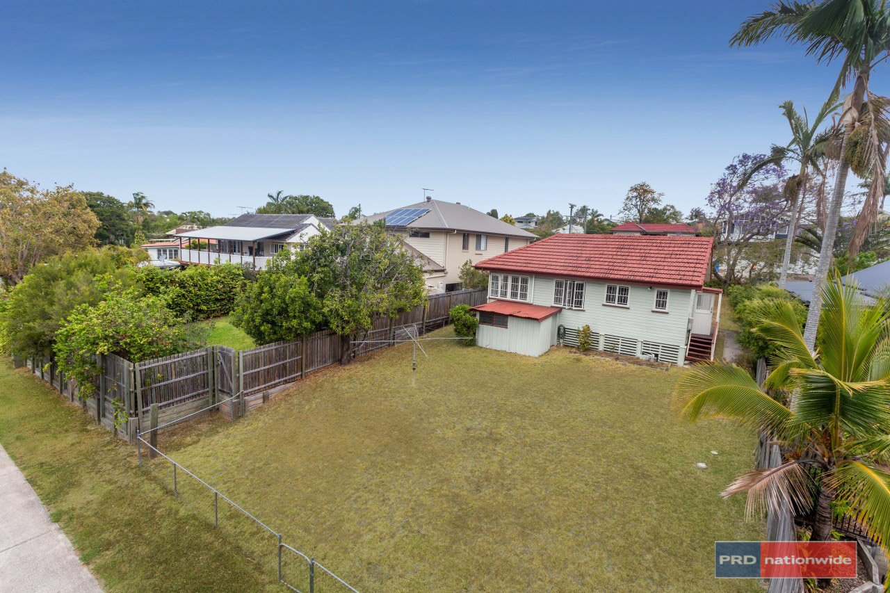 21 White St  WAVELL HEIGHTS 2