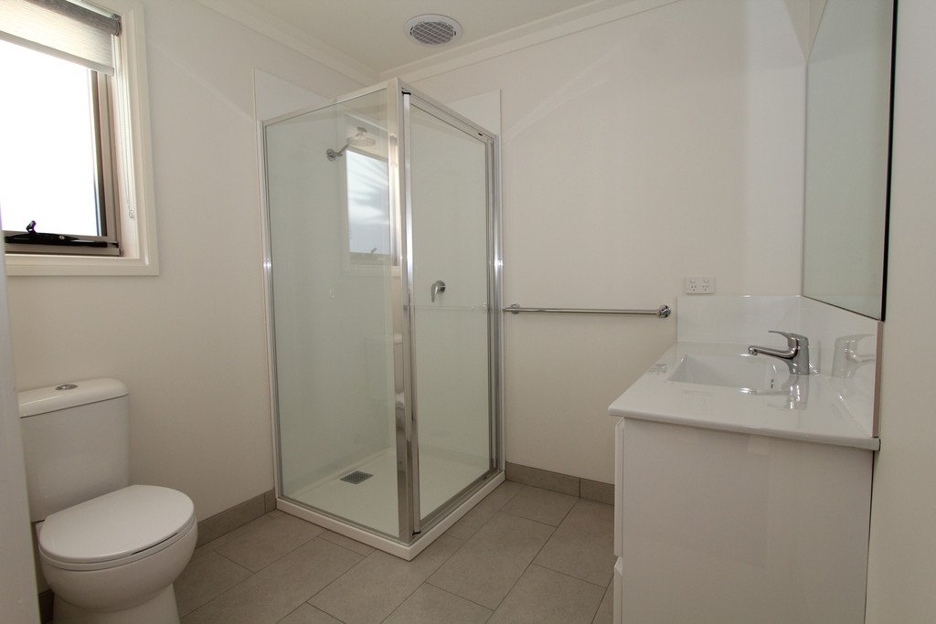 2/1 Whitta Street SEBASTOPOL 5