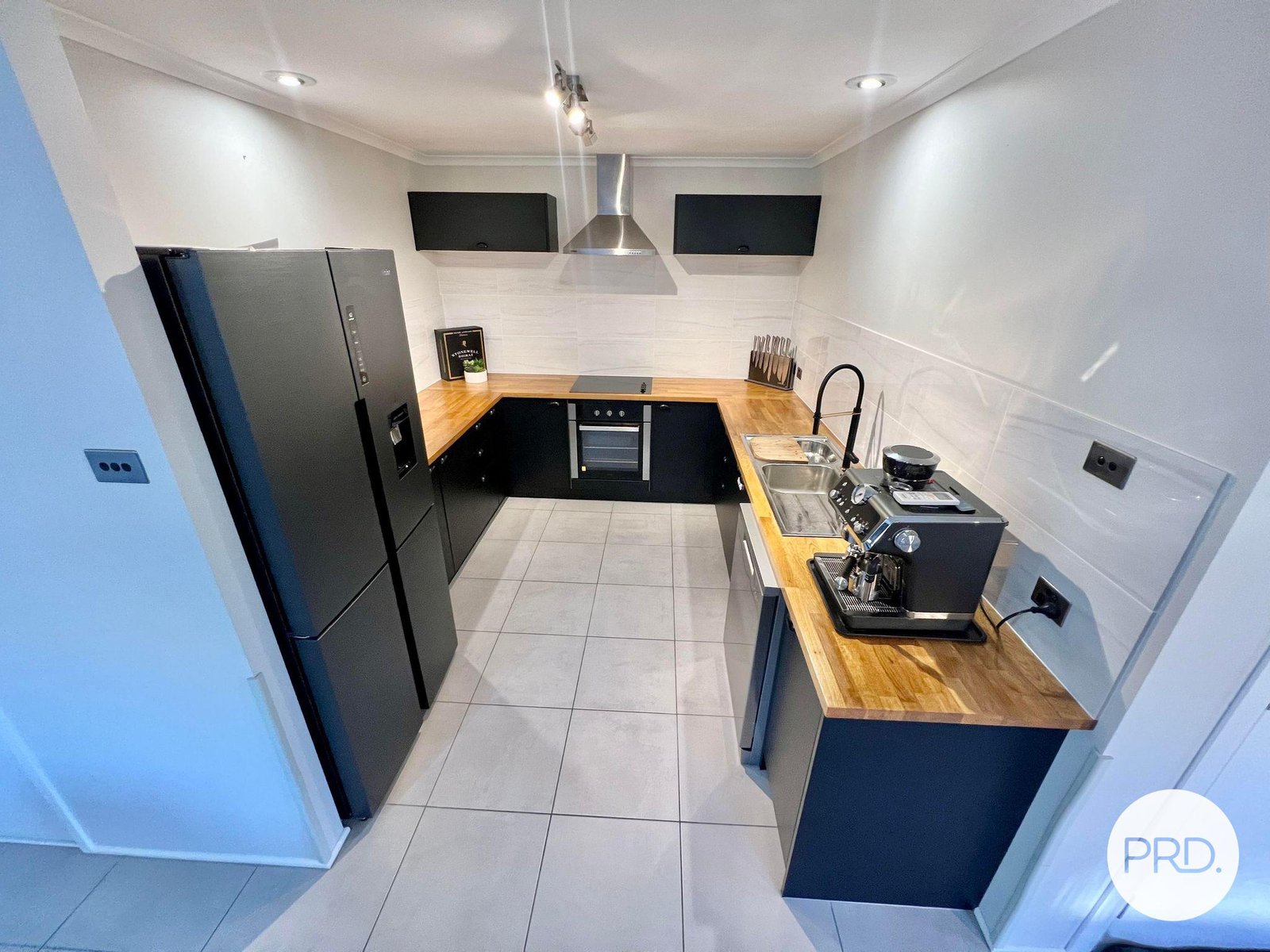 21 Witney Street TELINA 2