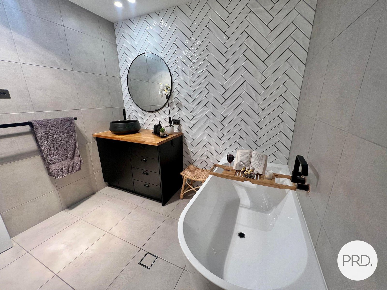 21 Witney Street TELINA 10