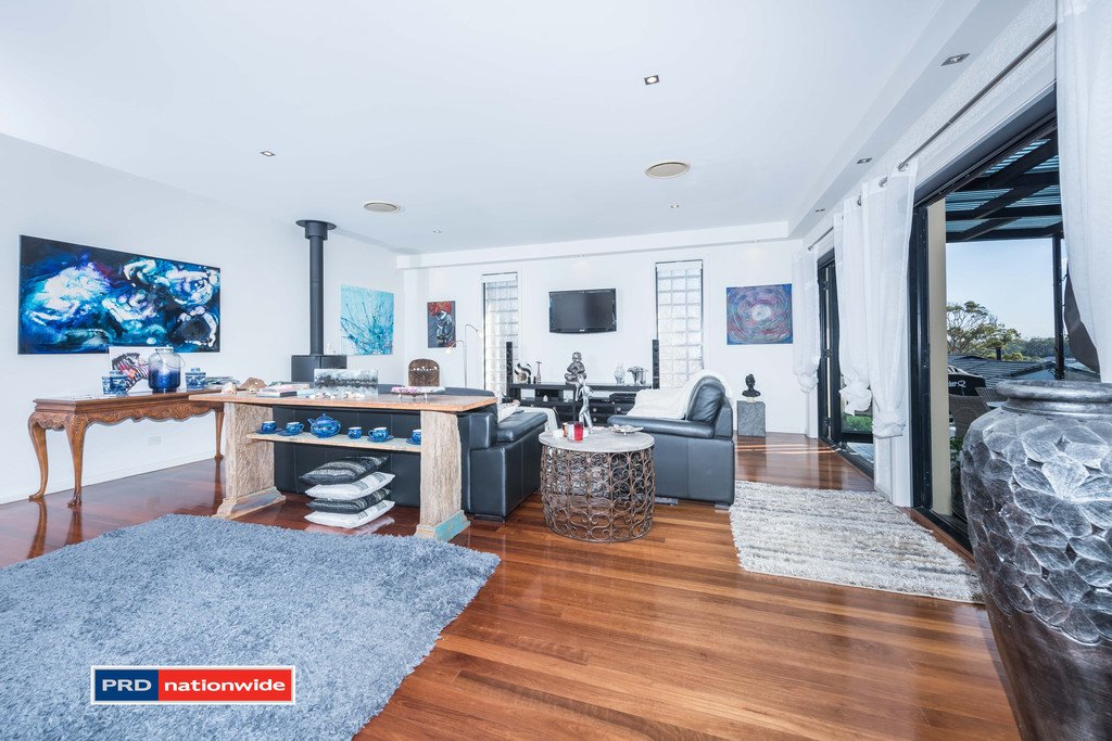 2/1 Wollomi Avenue NELSON BAY 13