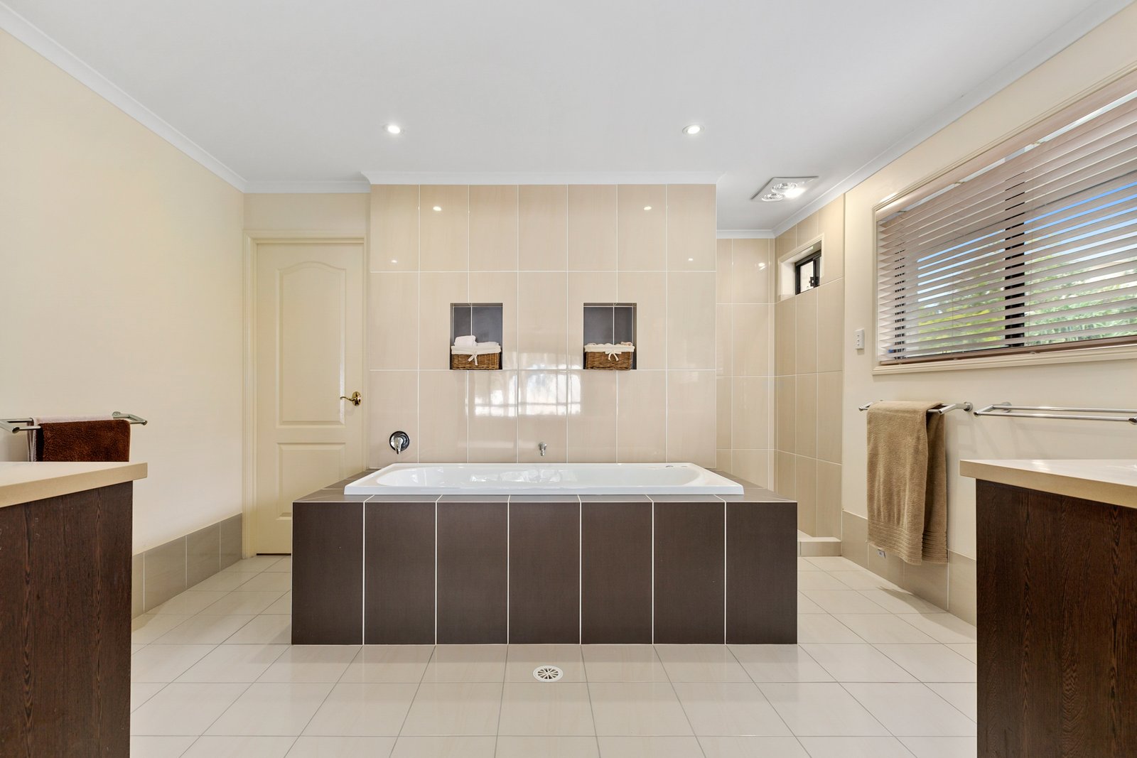 21 Woodfull Crescent POTTSVILLE 15