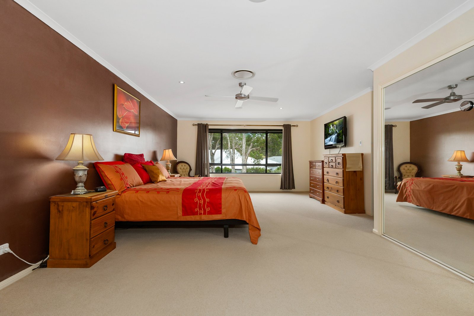 21 Woodfull Crescent POTTSVILLE 16