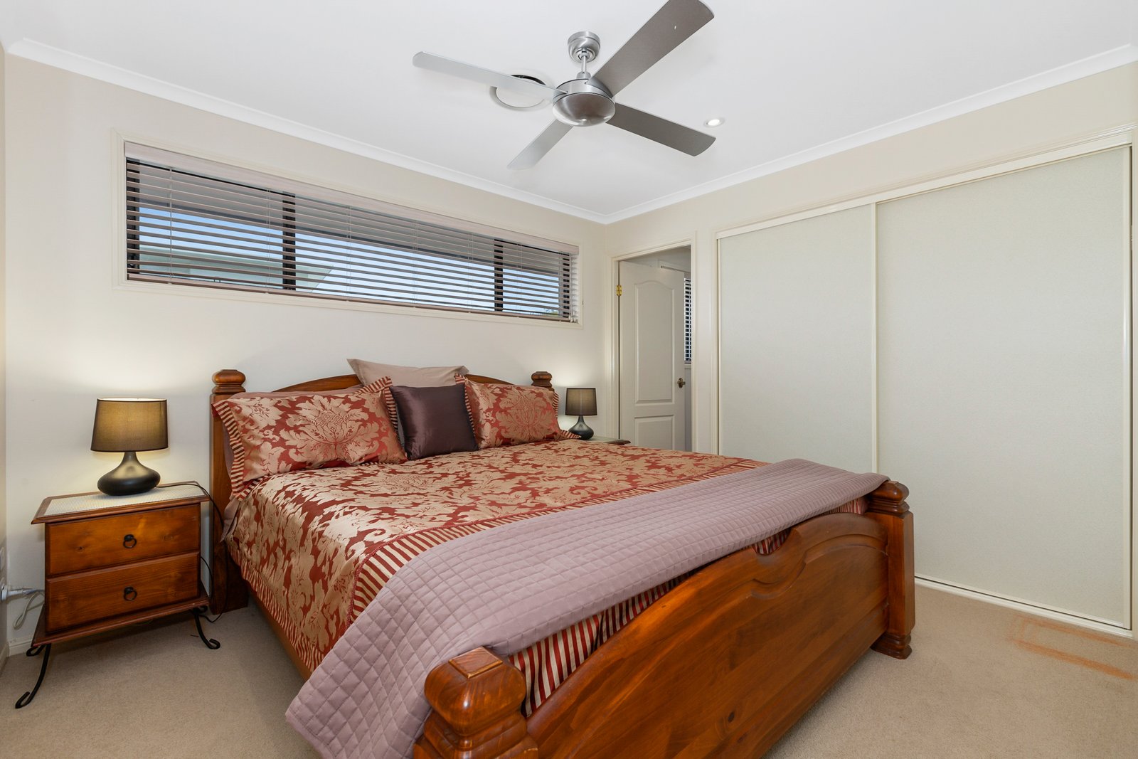 21 Woodfull Crescent POTTSVILLE 17