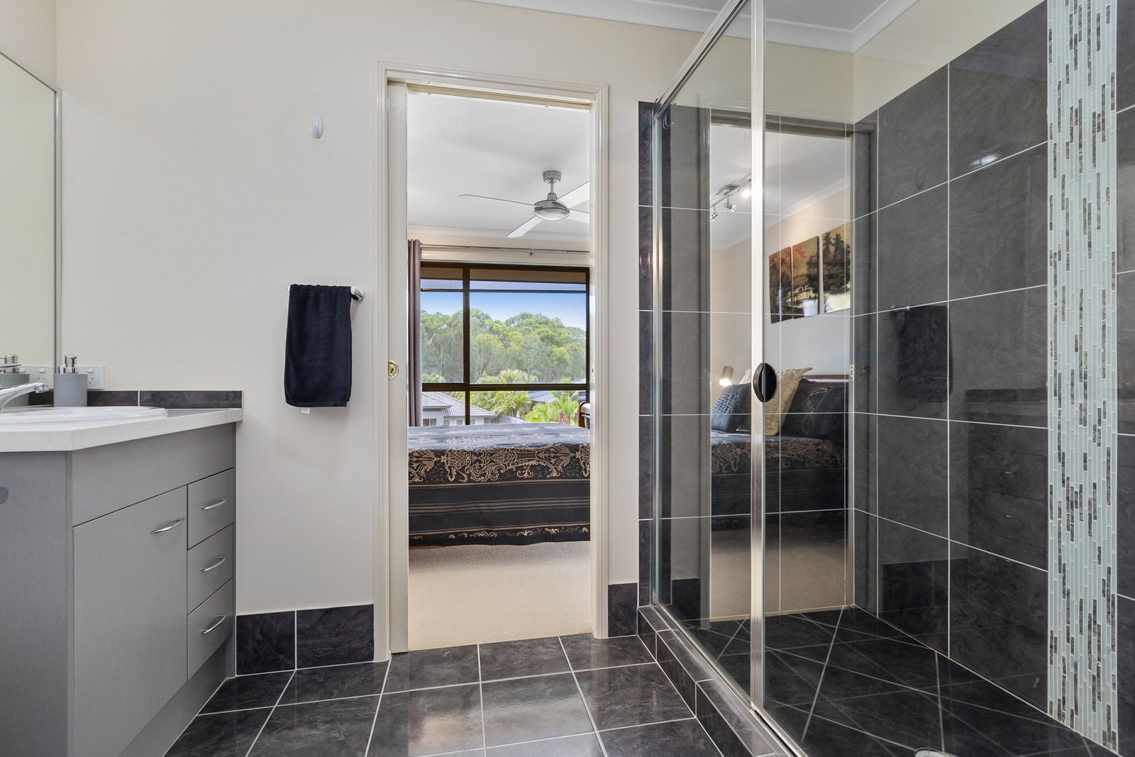 21 Woodfull Crescent POTTSVILLE 19