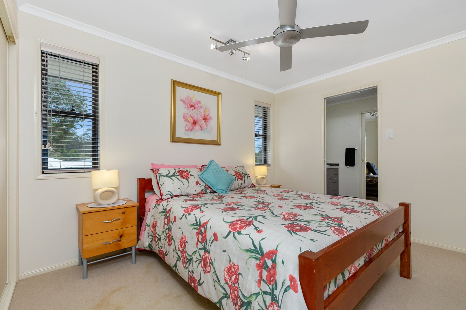 21 Woodfull Crescent POTTSVILLE 20