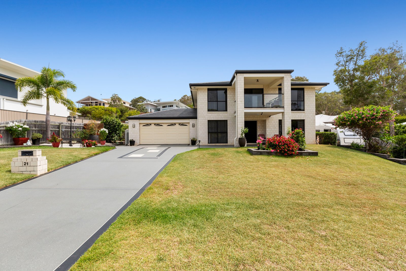 21 Woodfull Crescent POTTSVILLE 24